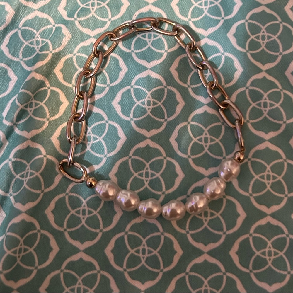 Expandable bracelet, from boutique!